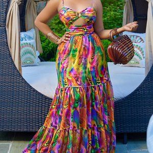 ABSTRACT O-RING CUT OUT MAXI DRESS